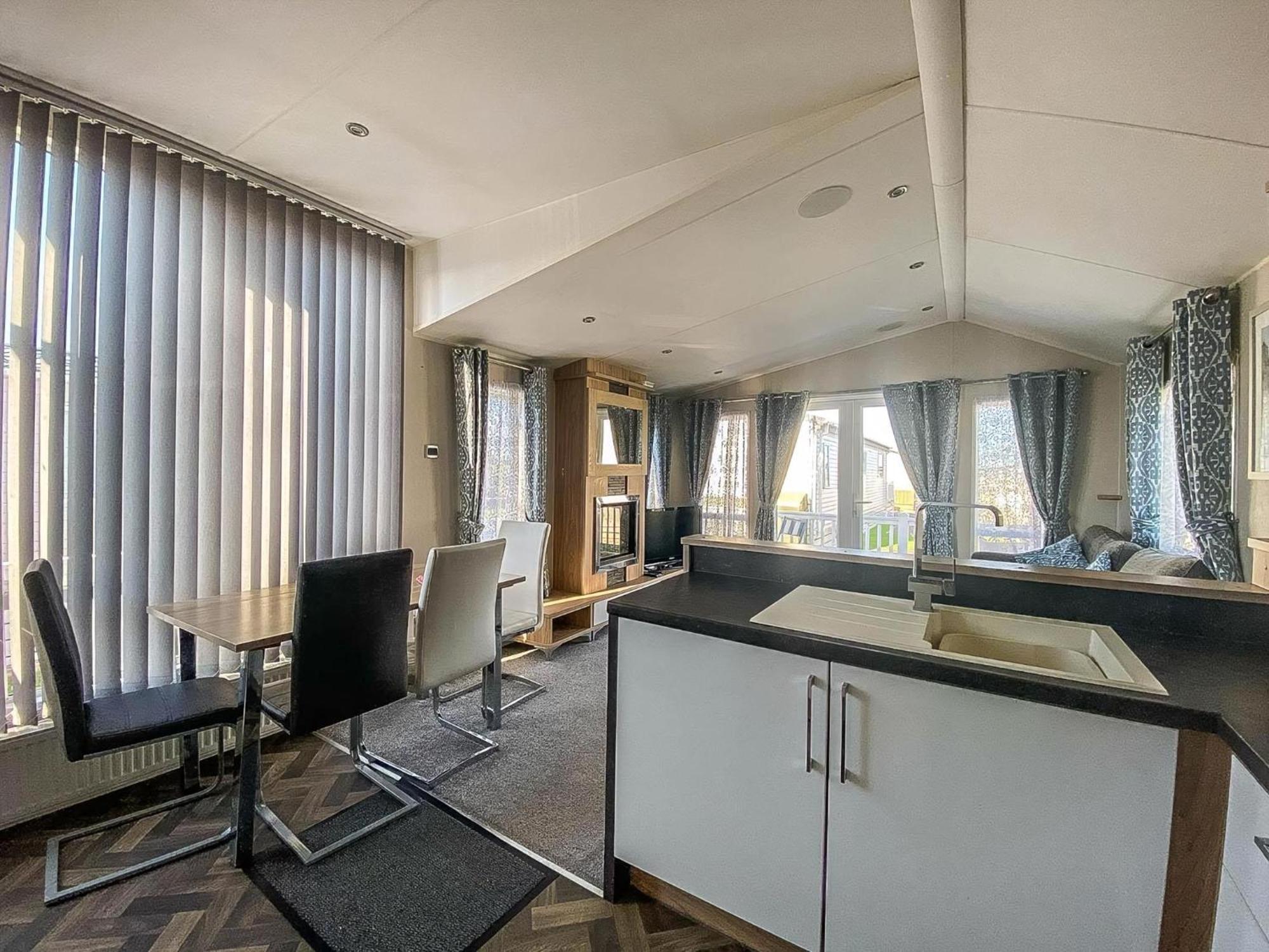 Luxury Caravan At Seaview Holiday Park In Kent Ref 47034Pb وايتستابل المظهر الخارجي الصورة